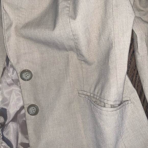 Like New - Preloved - Limited Lined Blazer - Size 12 - Picture 4 of 7
